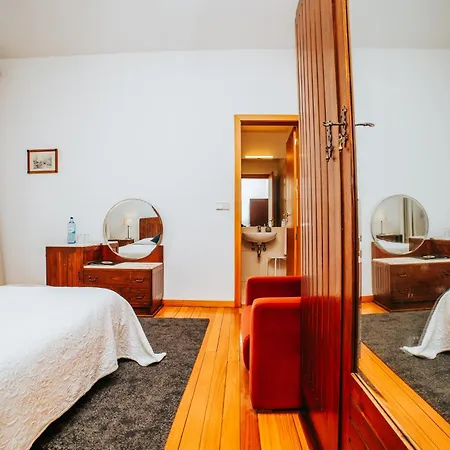 Casa De Alfena - Com Jardim E Piscina Privada