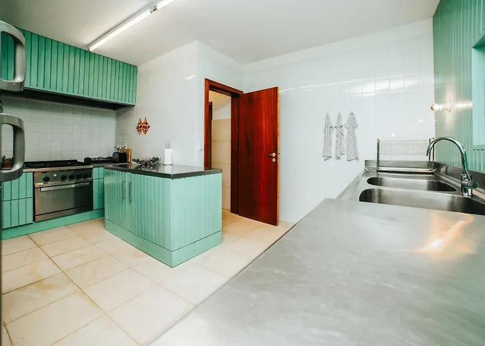 Casa De Alfena - Com Jardim E Piscina Privada