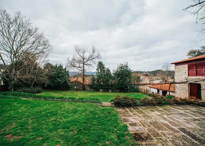 Villa Casa De Alfena - Com Jardim E Piscina Privada *