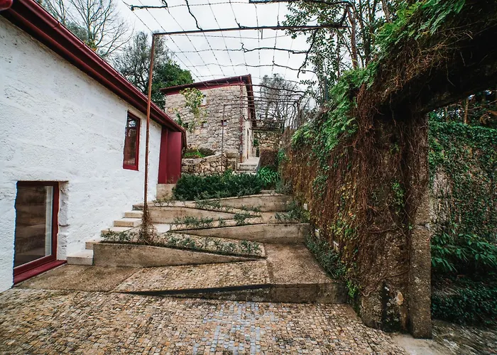 Casa De Alfena - Com Jardim E Piscina Privada 빌라