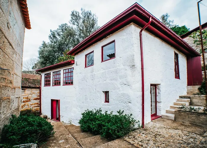 Casa De Alfena - Com Jardim E Piscina Privada 포보아데란호소