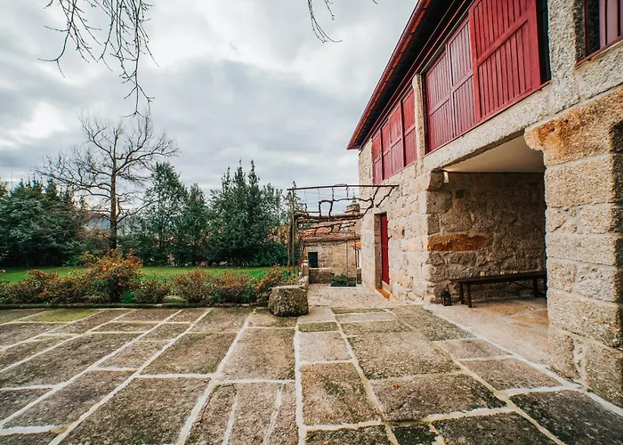 Casa De Alfena - Com Jardim E Piscina Privada 포보아데란호소