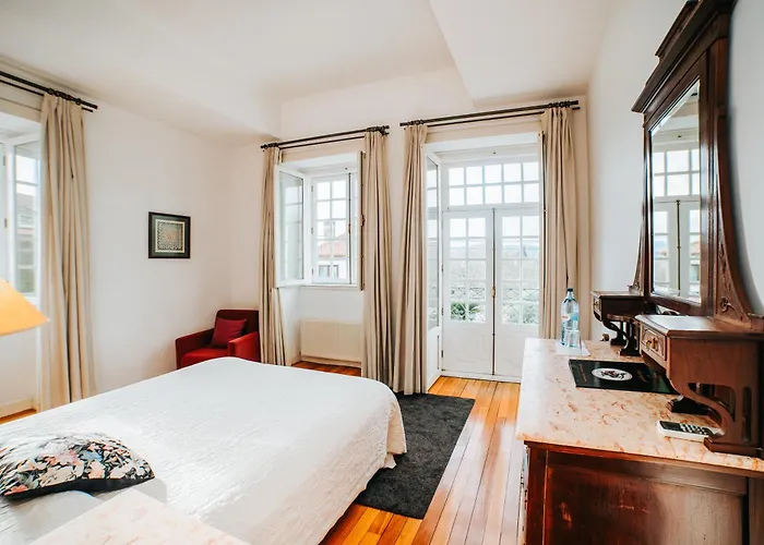 Casa De Alfena - Com Jardim E Piscina Privada 빌라