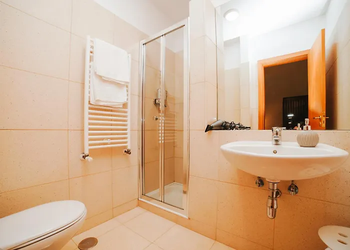 빌라 Casa De Alfena - Com Jardim E Piscina Privada